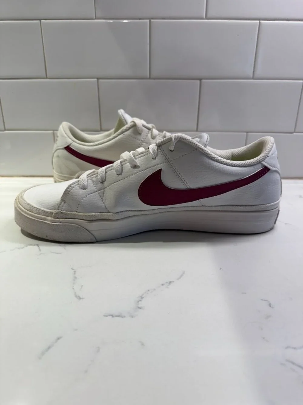 Nike Court Legacy Next Nature White Rosewood Leather Low Top Lace Up Sneakers Me